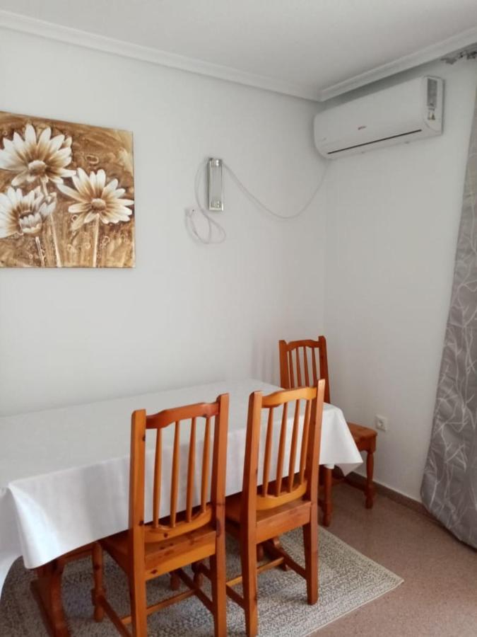 Apartamento Con Buena Vista Apartamento Torrevieja Exterior foto
