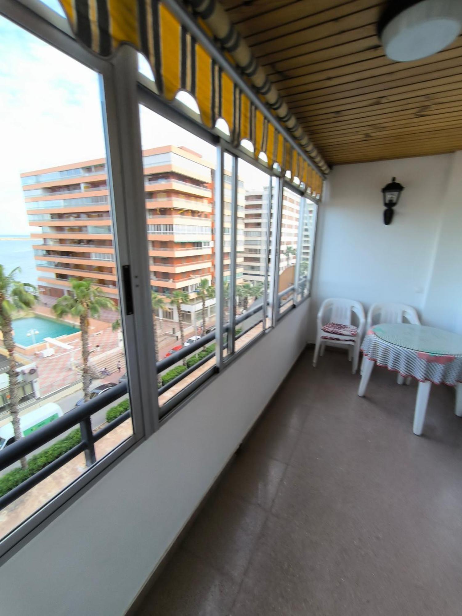 Apartamento Con Buena Vista Apartamento Torrevieja Exterior foto