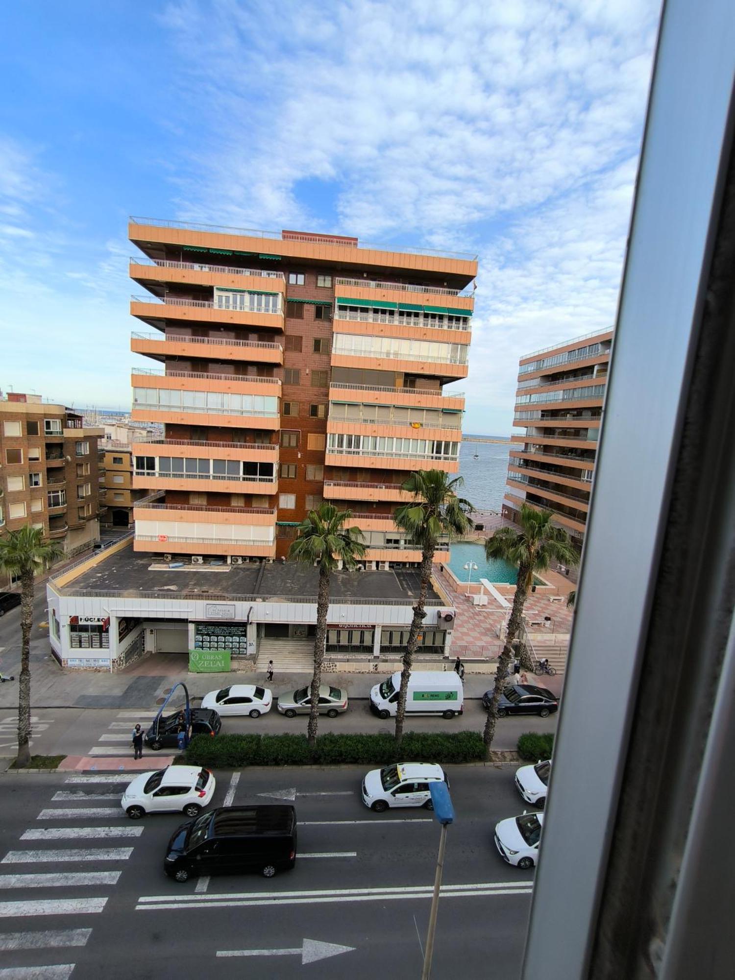 Apartamento Con Buena Vista Apartamento Torrevieja Exterior foto